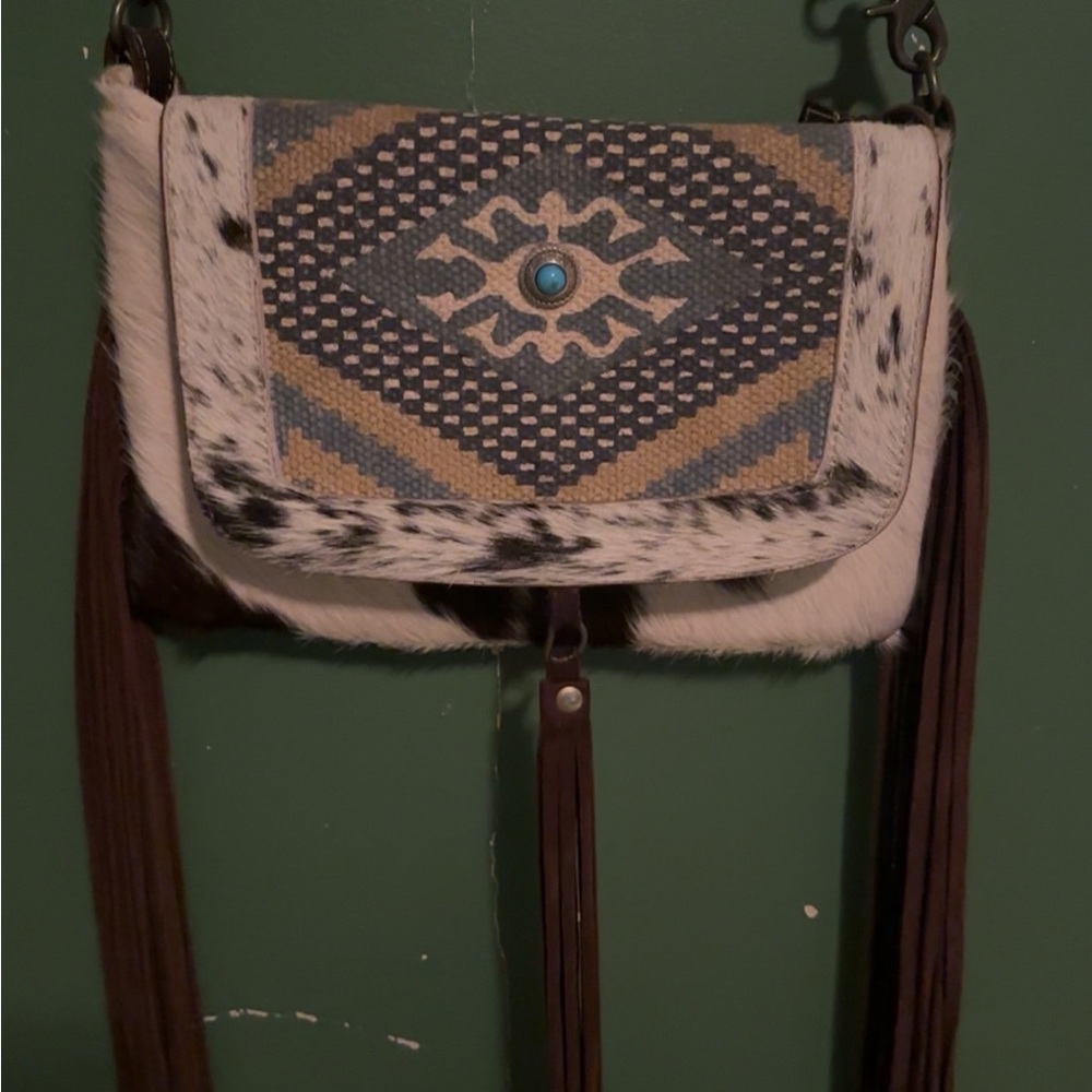 Stylish Black and White Women's Bag